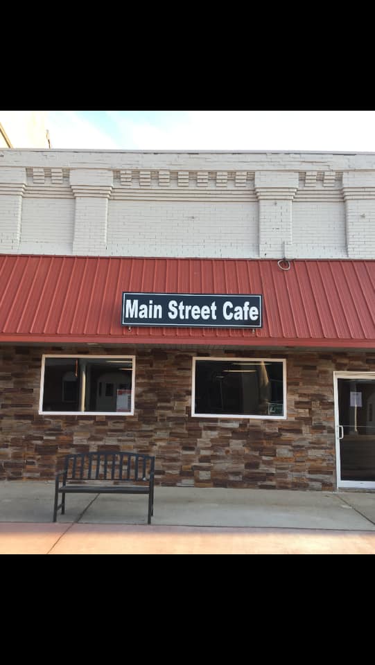 Carmi's Main Street Cafe
