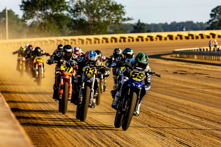 American Flat Track Motorcycles on the Magic Mile 