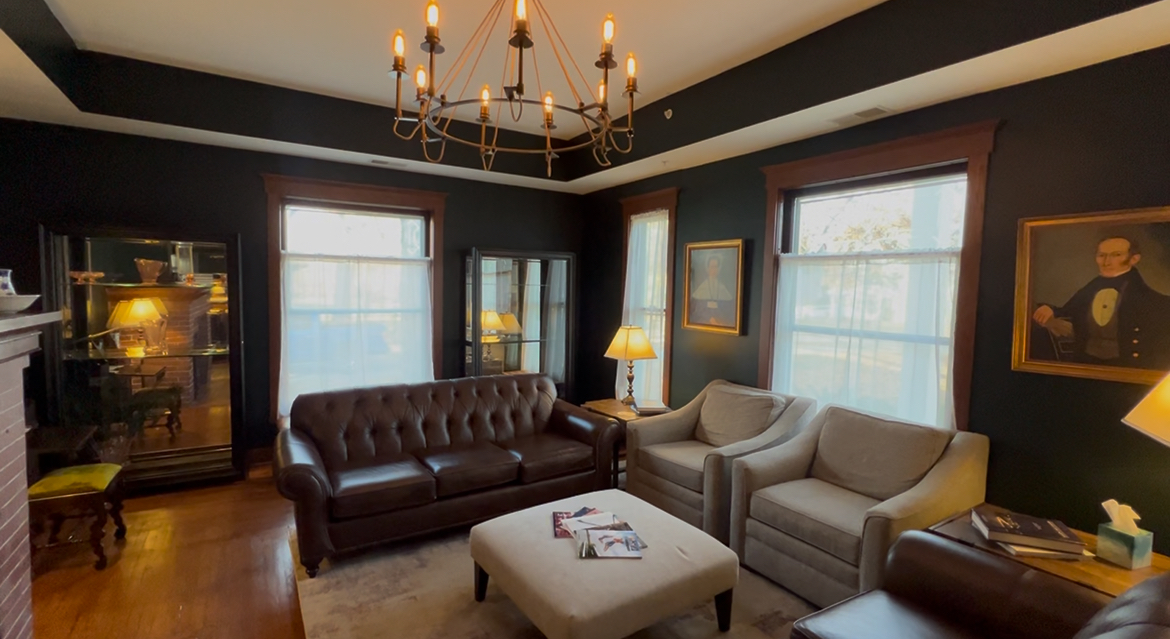 Charleston House Bed and Breakfast