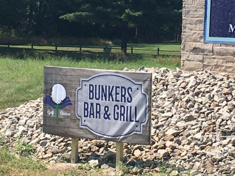 Bunkers Bar & Grill