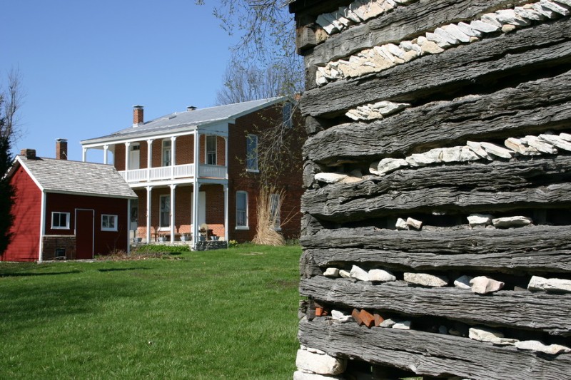Bellefontaine House